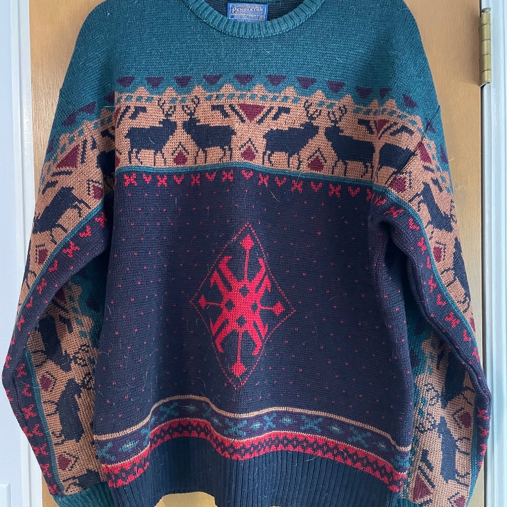 Vintage Pendleton Moose Sweater 100% Virgin Wool Medium USA Classic Cabin Style